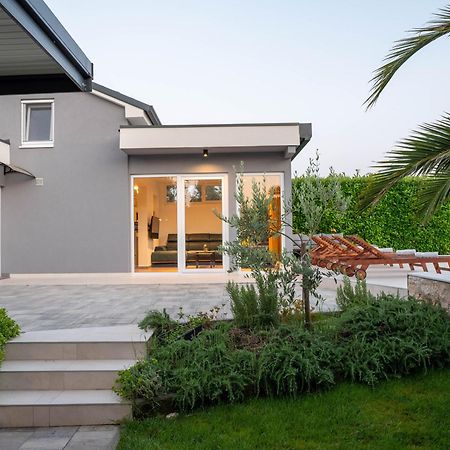 Villa Vinky Pula Ngoại thất bức ảnh