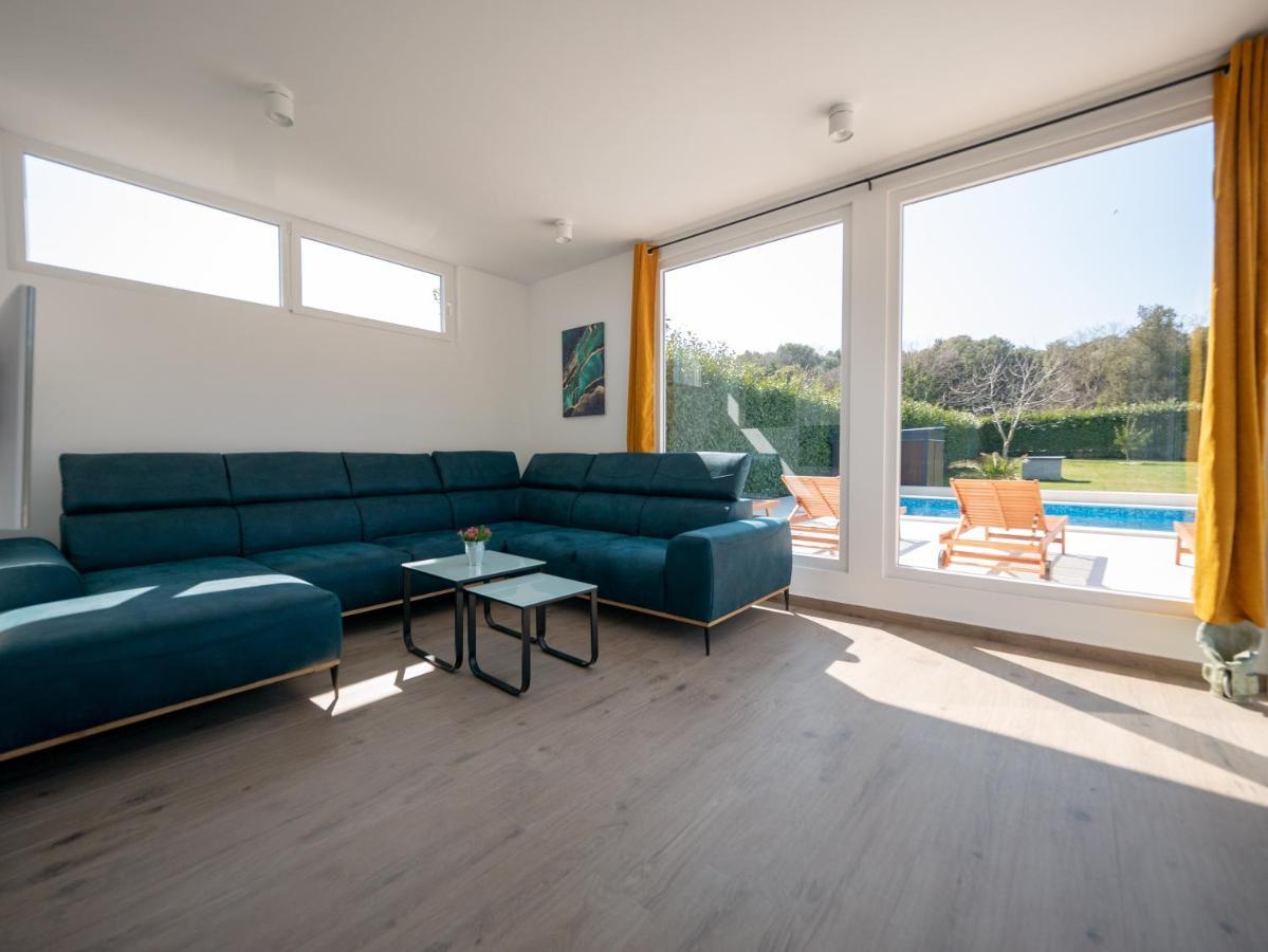 Villa Vinky Pula Ngoại thất bức ảnh